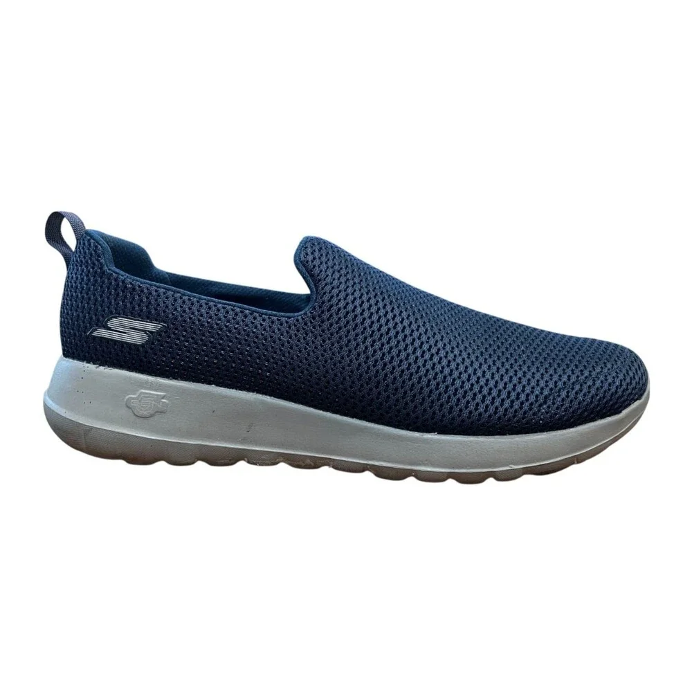 Skechers Men's Navy GoWalk GogaMax Slip-on Sneakers Size 10.5 Comfort Coastal